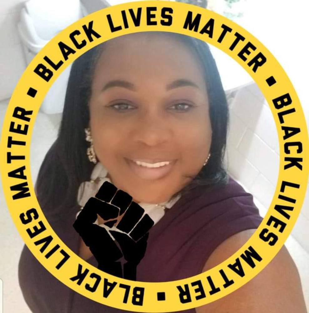 Meet your Posher, Felicia